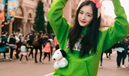 娱乐吃瓜壁纸图片可爱女,可爱女生娱乐吃瓜壁纸，带你领略青春活力