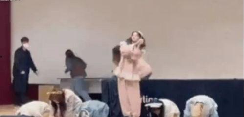 娱乐圈吃瓜爆料王嘉尔,娱乐圈吃瓜爆料界的风云人物